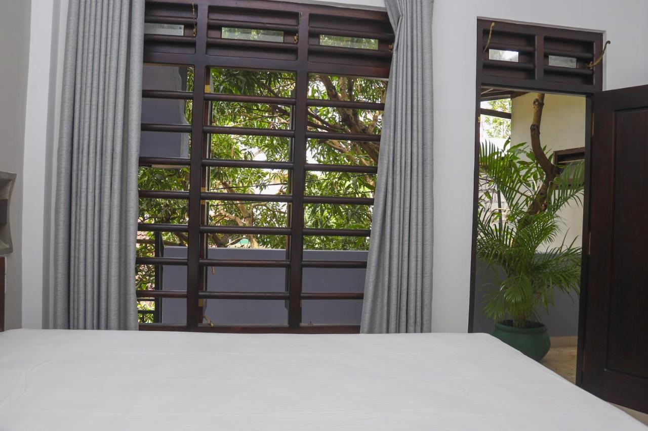 Tinara River Inn, Weligama Exterior photo